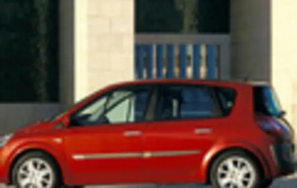 Renault Scenic II (Phase I)-0