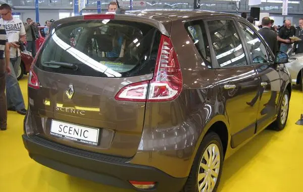 Renault Scenic III (Phase I)-3