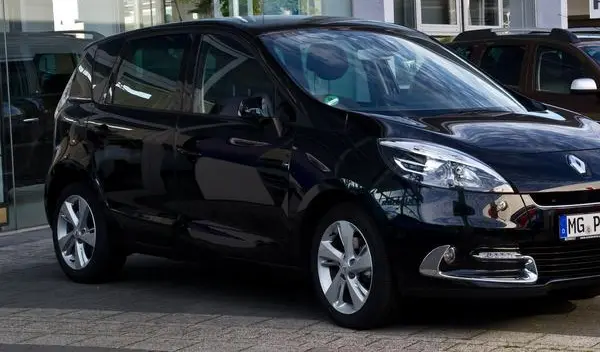 Renault Scenic III (Phase II, collection 2012)-0