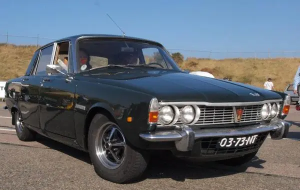 Rover 2200-3500 (P6)-0