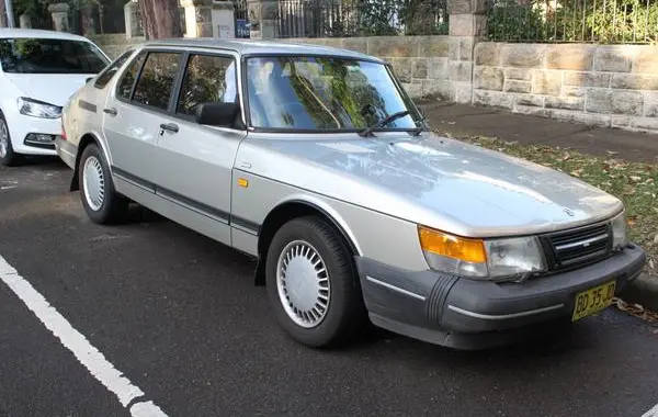 Saab 900 I Combi Coupe (facelift 1987)-1