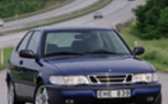 Saab 900 II Combi Coupe-8