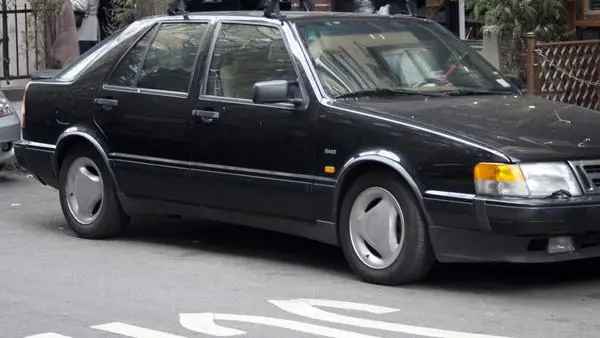 Saab 9000 Hatchback-5
