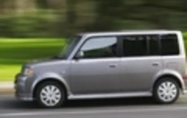 Scion xB I-2