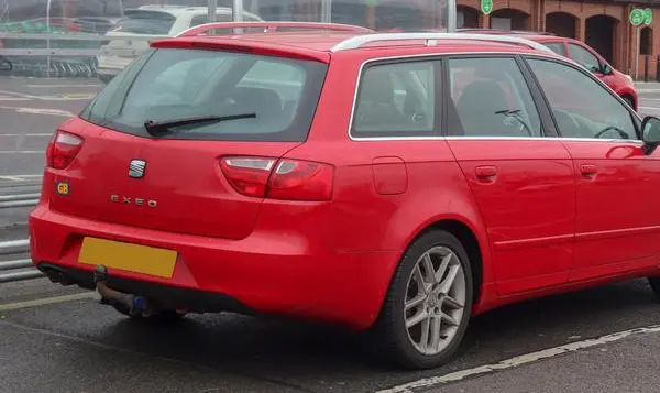 Seat Exeo ST-8