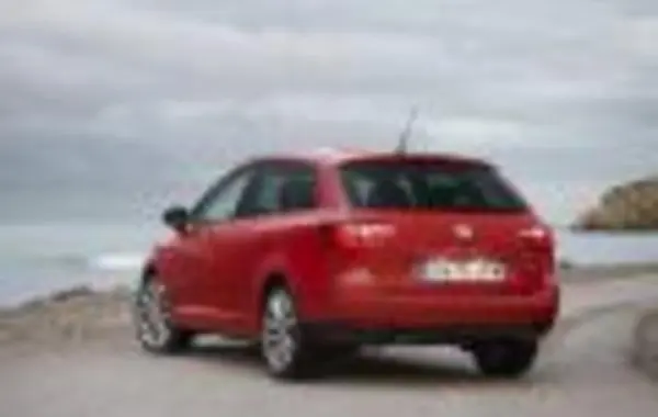 Seat Ibiza IV ST (facelift 2015)-0