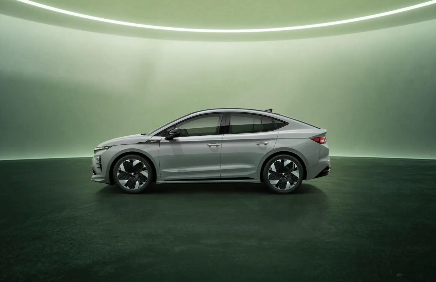 Skoda Enyaq Coupe (facelift 2025)-2