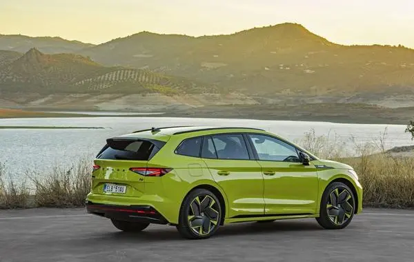 Skoda Enyaq iV-6