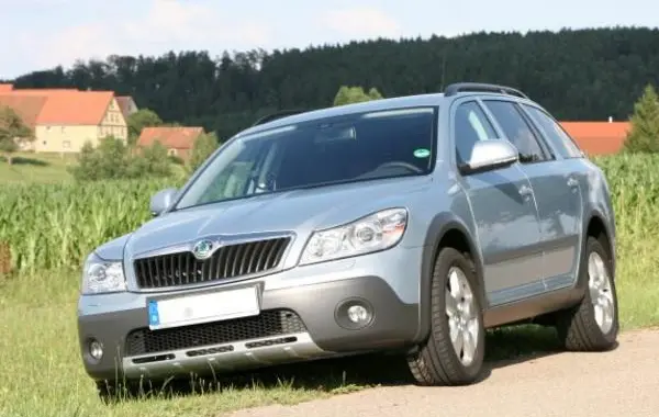 Skoda Octavia II Scout (facelift 2009)