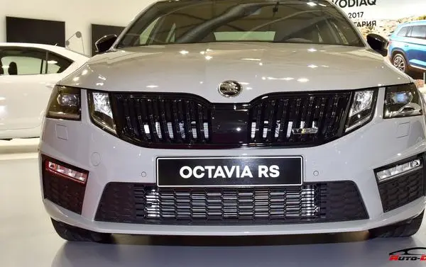 Skoda Octavia III (facelift 2017)-1