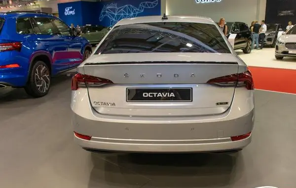 Skoda Octavia IV-3