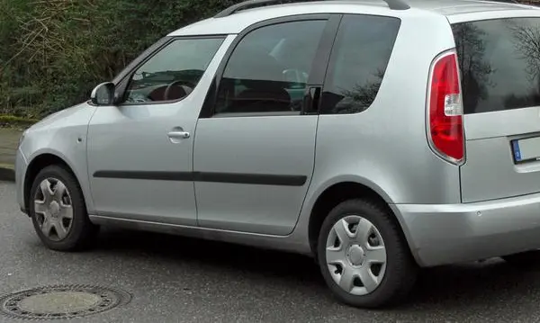 Skoda Roomster-2
