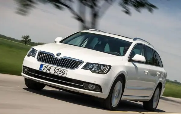 Skoda Superb II Combi (facelift 2013)