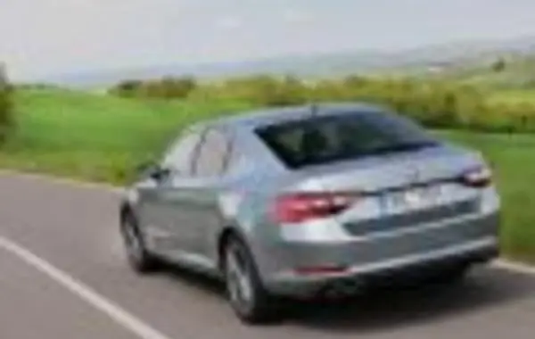 Skoda Superb III-1