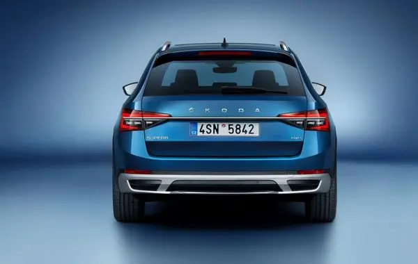 Skoda Superb III Scout (facelift 2019)-8