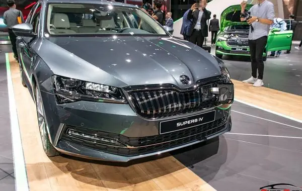Skoda Superb III (facelift 2019)-6