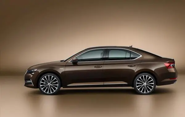 Skoda Superb III (facelift 2019)-1