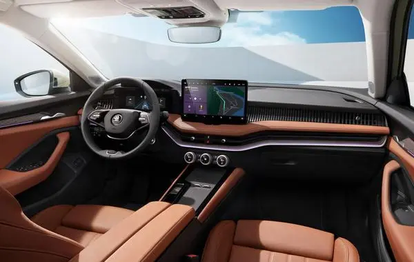 Skoda Superb IV-0