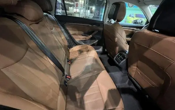 Skoda Superb IV Combi-3