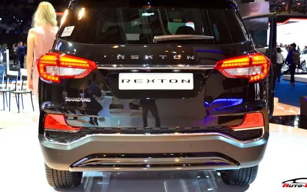 SsangYong Rexton II-4