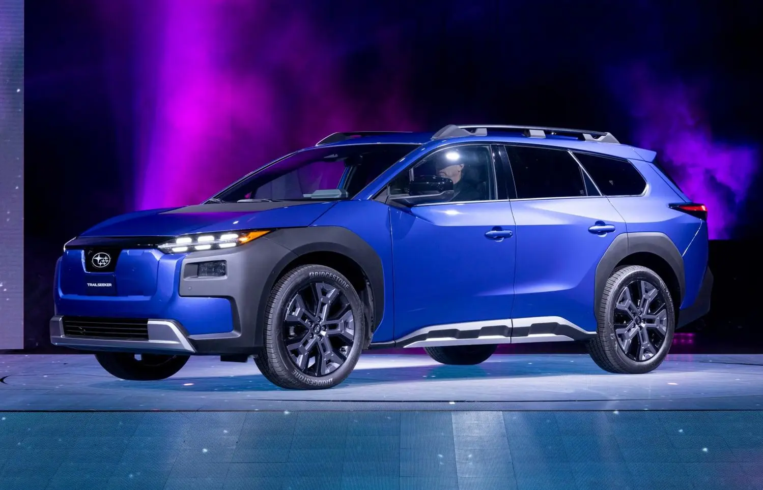 Subaru Trailseeker-1