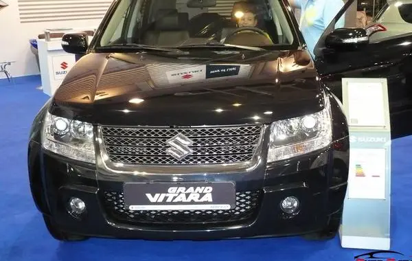 Suzuki Grand Vitara II 5 Door-1