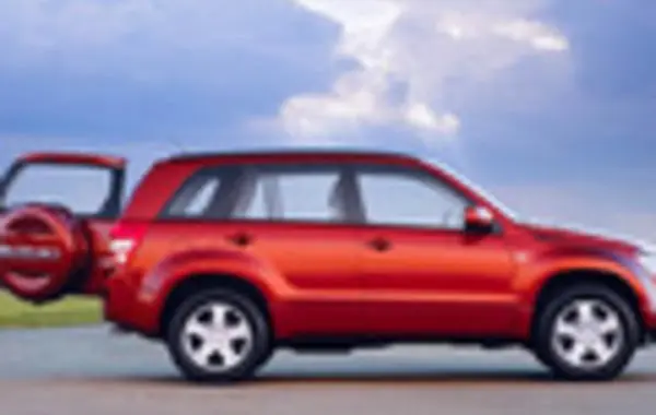 Suzuki Grand Vitara II 5 Door-3