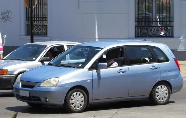 Suzuki Liana Wagon I-2