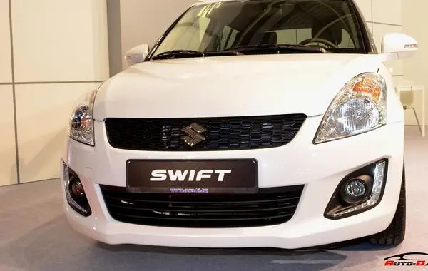 Suzuki Swift V (facelift 2013)-2