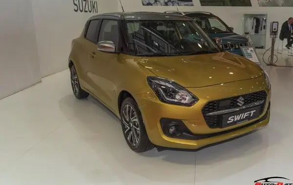 Suzuki Swift VI (facelift 2020)-3