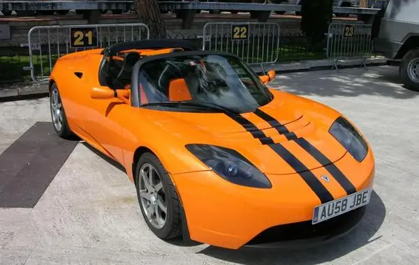 Tesla Roadster I-4