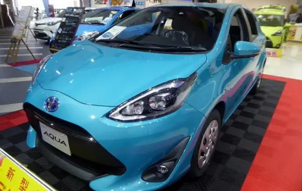 Toyota Aqua I (facelift 2017)