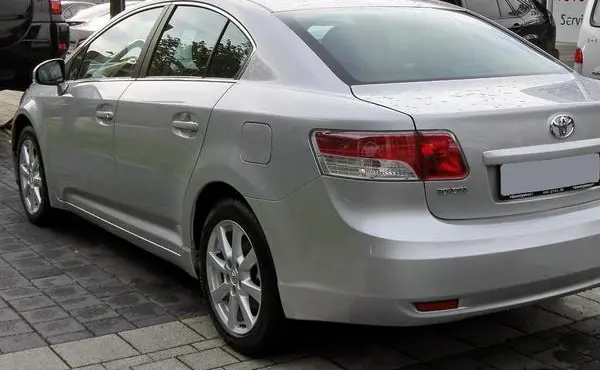 Toyota Avensis III-0