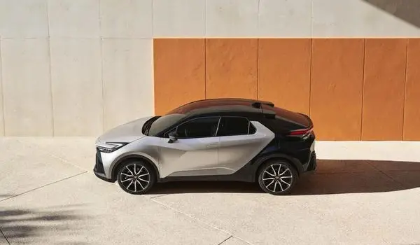 Toyota C-HR II-8