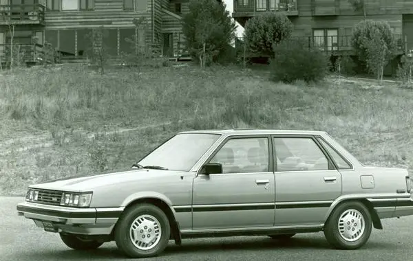 Toyota Camry I (V10)-2