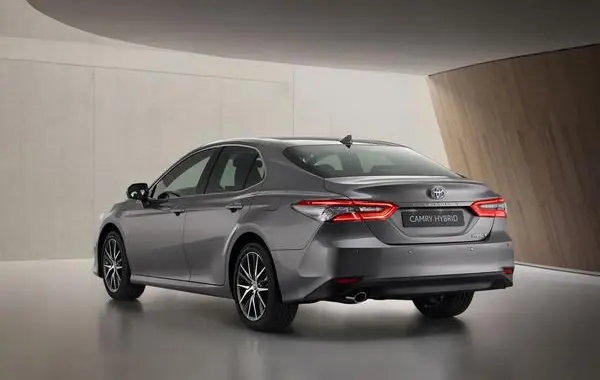 Toyota Camry VIII (XV70, facelift 2020)-7