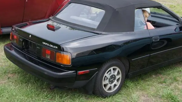 Toyota Celica Cabrio (T16)