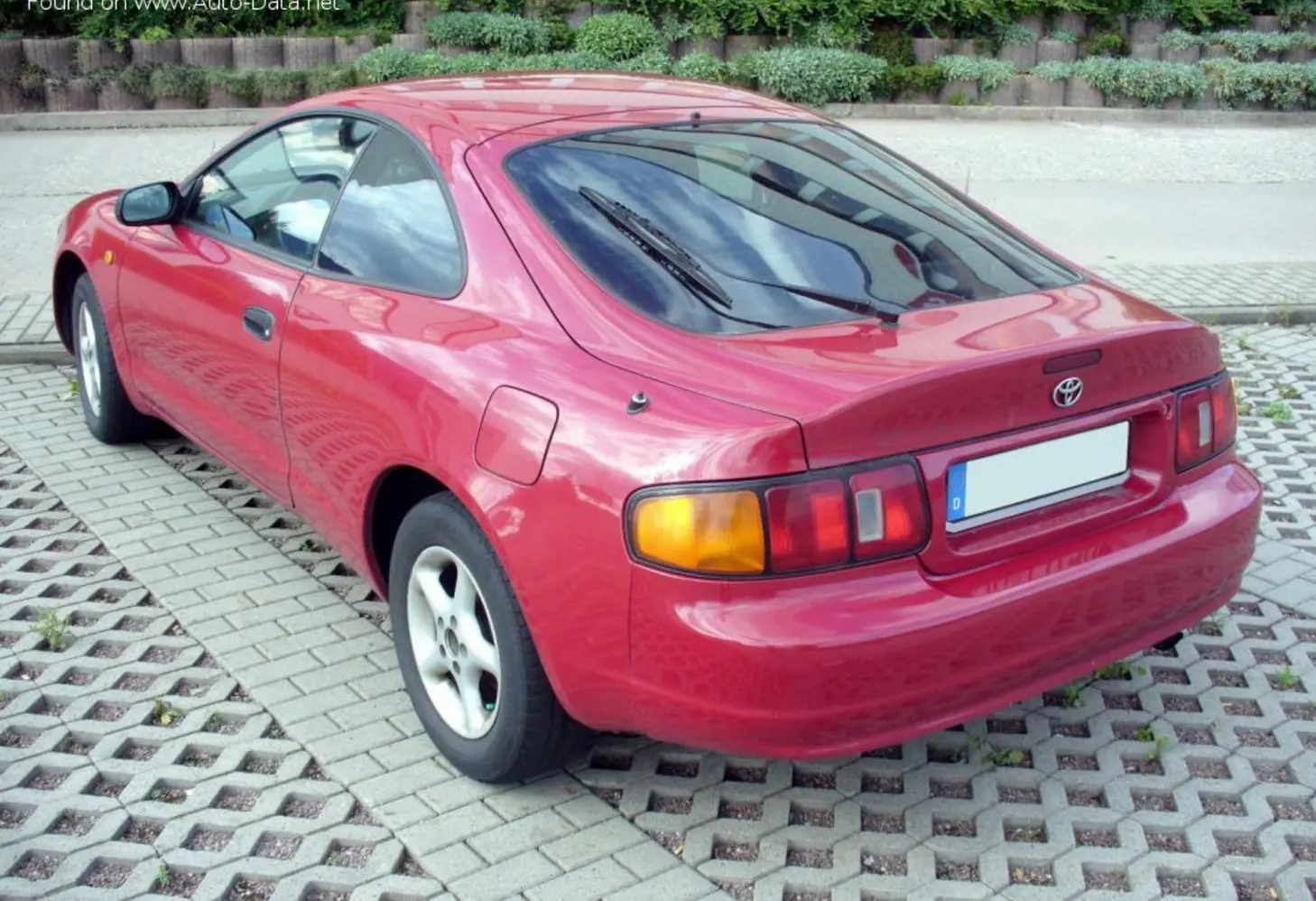 Toyota Celica (T20)-10