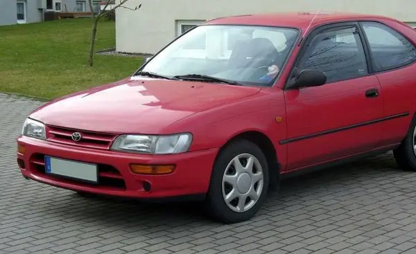Toyota Corolla Compact VII (E100)