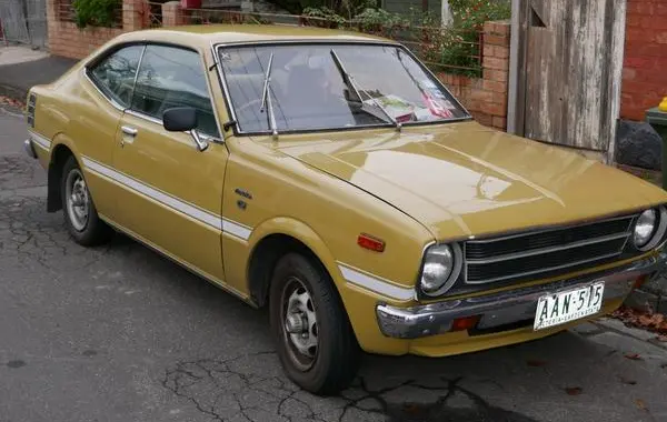 Toyota Corolla Coupe III (E30, E40, E50, E60)