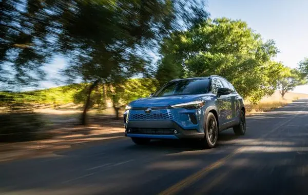 Toyota Corolla Cross (facelift 2024)-1
