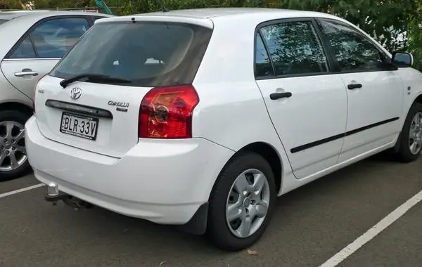 Toyota Corolla Hatch IX (E120, E130)-0