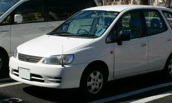 Toyota Corolla Spacio I (E110)