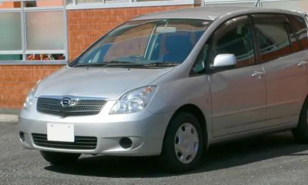 Toyota Corolla Spacio II (E120)