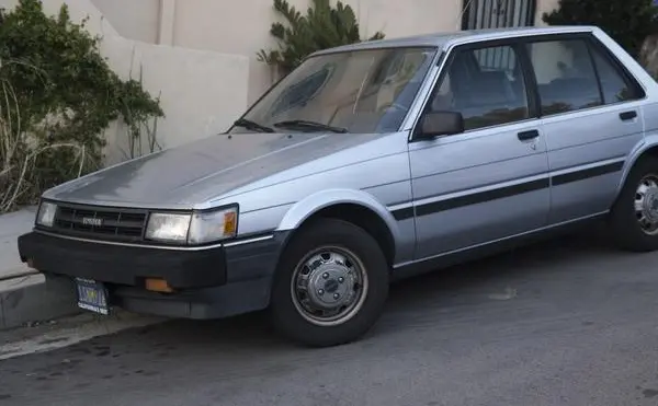 Toyota Corolla V (E80)