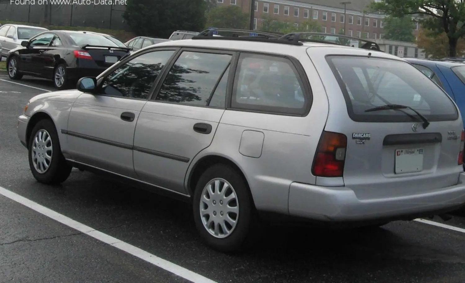 Toyota Corolla Wagon VII (E100)-3