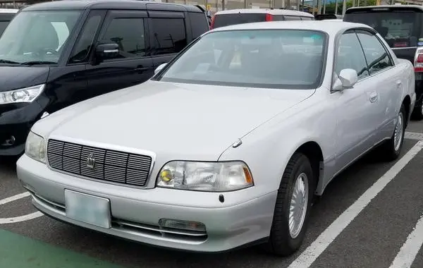 Toyota Crown Majesta I (S140, facelift 1993)