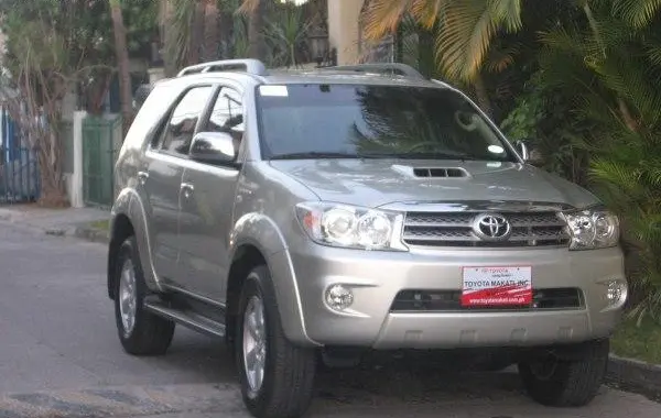 Toyota Fortuner I (facelift 2008)