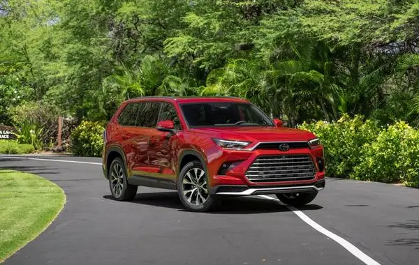 Toyota Grand Highlander-3