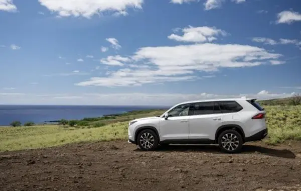 Toyota Grand Highlander-4